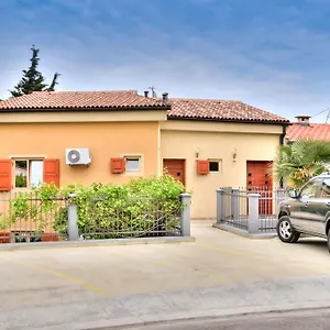 https://apartments-marija-2.primorje-gorskikotar.com